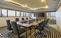 ARTOTEL Hub Simpang Temu