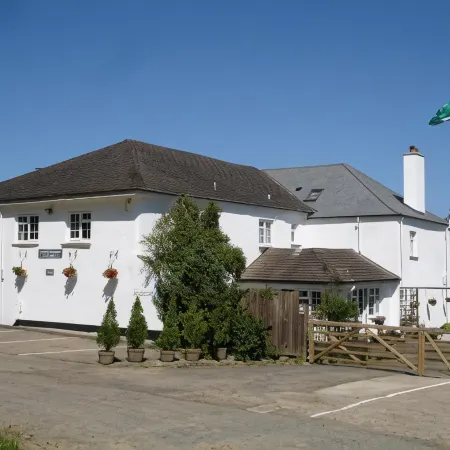 Leworthy Farmhouse Bed and Breakfast