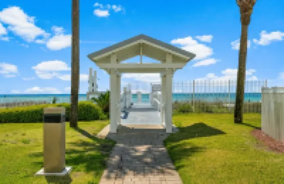 Sterling Sands Beach Resort by Panhandle Getaways