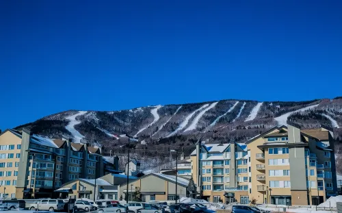 Chalets Montmorency Mont-Sainte-Anne Hotels in Beaupré