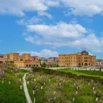 Latar Hotel Yerevan  호텔