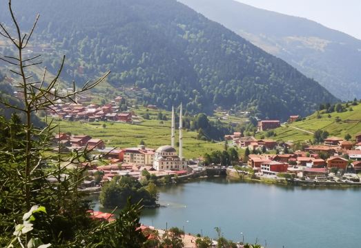 4. 카라옐 호텔..