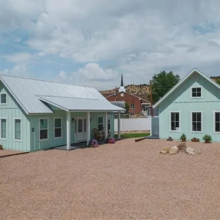 Two Bedroom Farmhouse Cottage No. 2
