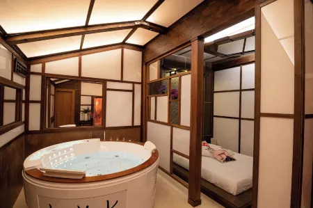 Hotel Carosello Отели рядом с достопримечательностью «Golf Club Salerno»