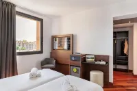 B&B 호텔 사수올로 - 3성급