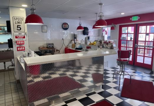 3. 브룩데일 로지 ..