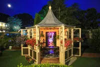 Kenny's Tipperary Inn Hotels in Montauk