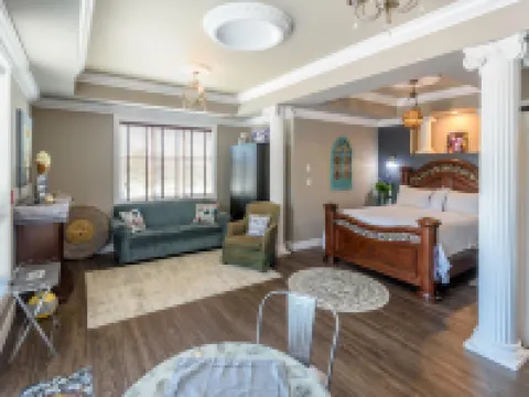 Brookside Inn Boutique Hotel Hotels in Abbotsford