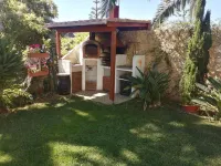 Apartment m. Pool u. Sea view, about 500m to the beach in Sesimbra for max. 4 pers Отели в г. 