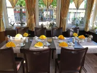 Deutsches Haus Munster Hotels in Munster