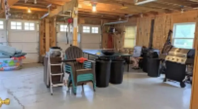 Beautiful Oneida Lake Shore Home and Yard