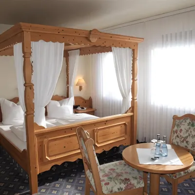 Hotel Brehm Würzburg Hotels in der Nähe von Würzburg-Heidingsfeld Ost