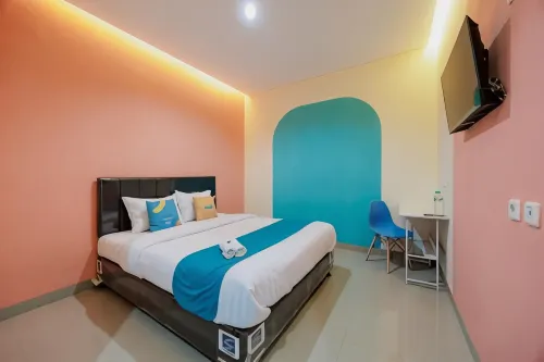 Sans Hotel Harapan Indah - 2-Star