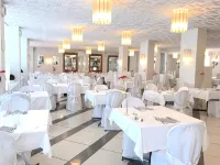 Hotel la Perla - Beach