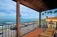 Pantai Inn - Ocean View