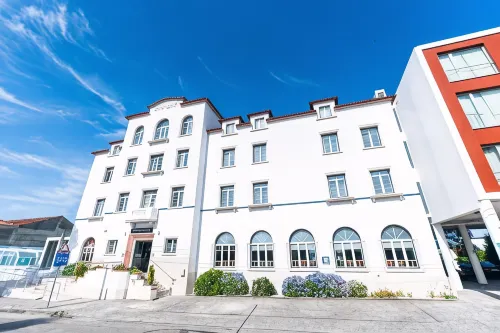 Spirit Hotel Fonte Real - Antigo Hotel Flora Hotels in Monte Real