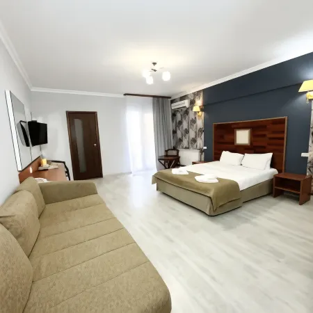 Malikon Park Hotel Hotels in Taganrog
