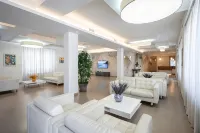 Hotel la Pineta فنادق في فولونیکا