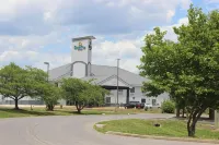 Quality Suites Hotels in Waldorf