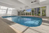 Bellevue on the Lakes