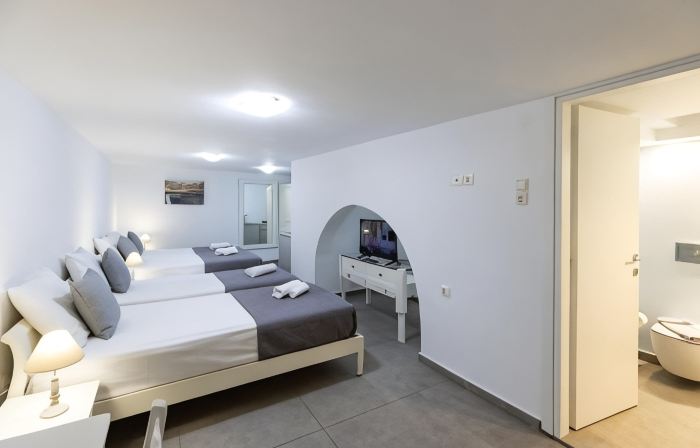 Achilleas Pension