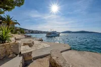 Apartments Pera - Homestays