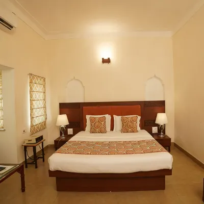 MPT Betwa Retreat, Orchha Hotels near Orchha Fort and contact for cycling as well