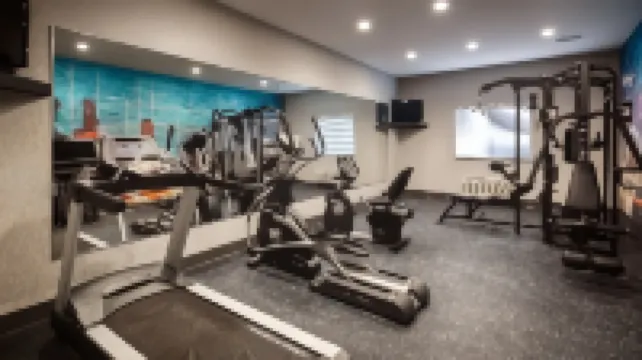 Best Western Plus Lonestar Inn  Suites