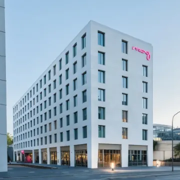 モクシー ヴルツブルク ヴュルツブルクのレジデンツ周辺のホテル