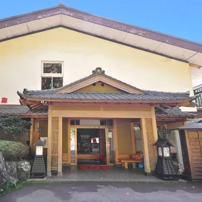 Kawazu Nanadaru Onsen Otsukaso Hotel berhampiran Air Terjun Joren
