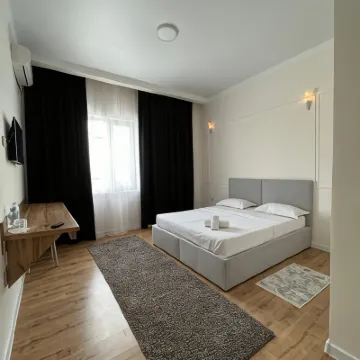 Hotel Nomad โรงแรมใกล้ท่าอากาศยานอัคโทเบ