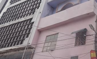 Goroomgo Comfort Hostel Charbagh Lucknow