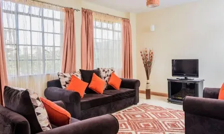 Olive Home - Serene Family Home Отели в г. Нгонг