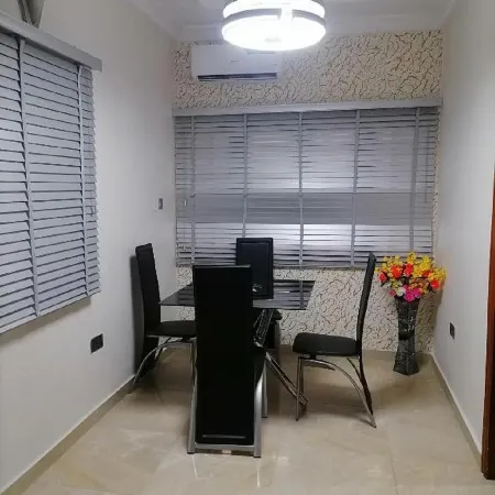 Cozy Suites