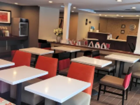 Comfort Inn & Suites Brattleboro I-91 Hotels in Windham County