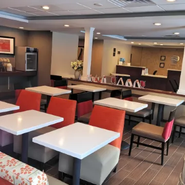Comfort Inn & Suites Brattleboro I-91