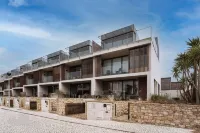 Quaint & Chic Seaside Villa | Luxury Complex Hôtels à : A dos Cunhados