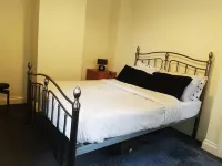 One bedroom apartment in Horsham city center Hotels in Horsham