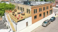 Crosby Lofts - 3-Star