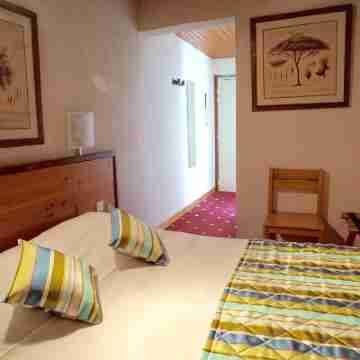 Hotel des Marquisats Rooms