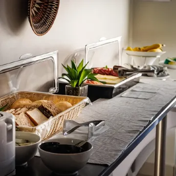 Hillside Executive Accommodation Отели в г. Виндхук