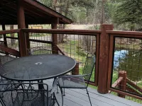 Two Bridges Lodge Hotels in Bailey