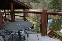 Two Bridges Lodge