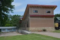 Tiny House on the Lake in Salina, Oklahoma