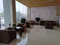 Xiwo Shangpin Hotel, Neixiang - parking