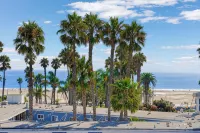 Beryl Breeze Rooftop Pool Ocean View Cozy 2BR 1 Block to Beach - キッチン