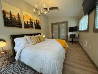 Idaho Pine Condo at Schweitzer Ski Resort, 2 bedroom, 1 bath, high-end finishes.