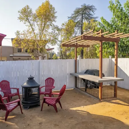 Paso Robles Bungalow -Deck/Fire Pit