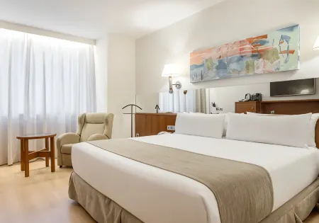 Ilunion les Corts Spa