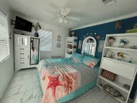 BEACH FRONT ISLAND COTTAGE 3 BEDROOM,1 BA  PETS MUST BE DECLARED WHEN BOOKED. Sargent otelleri